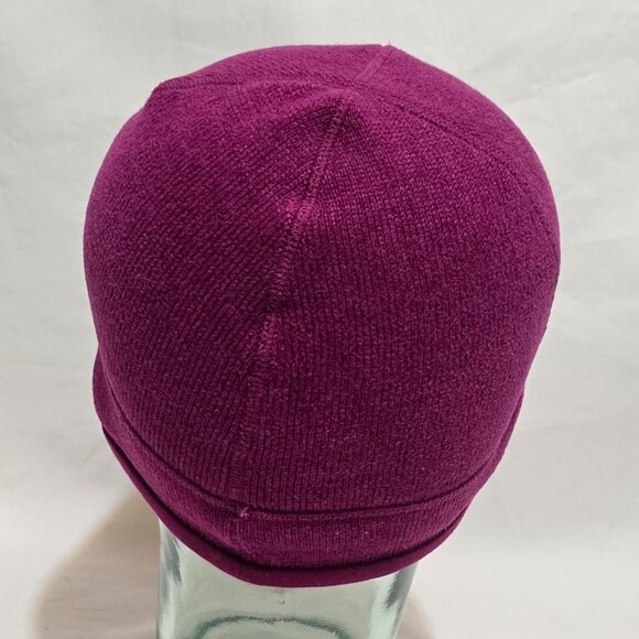 Patagonia #29220 Better Sweater Beanie - FUSCIA - Sz S* 9 7/8" Opening - Picture 3 of 6